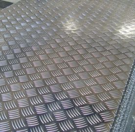 China Roll Aluminium Floor Plate 2mm Thick , Aluminum Tread Plate Embosssed Sheet supplier