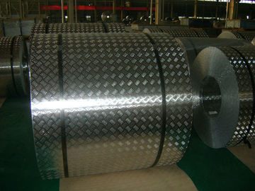 China 4 mm Roll Aluminum Checkered Plate , Steel Diamond Plate Sheets For Bus supplier